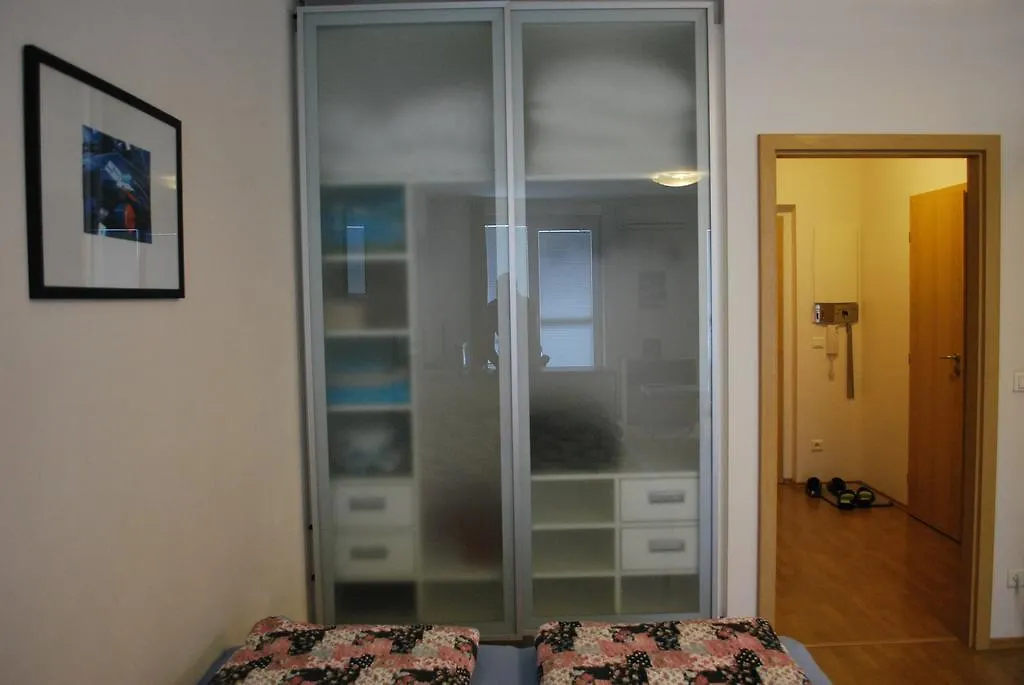 Chotesovska Apartment With Parking Place Prag 0*,  Tschechische Republik